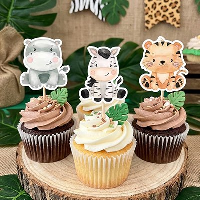 Décoration gateau anniversaire | Festive - {{ merveilleux cake {{ moule à cake } {{ casserole }} {{ product_cake }} {{ merveilleux cake}}