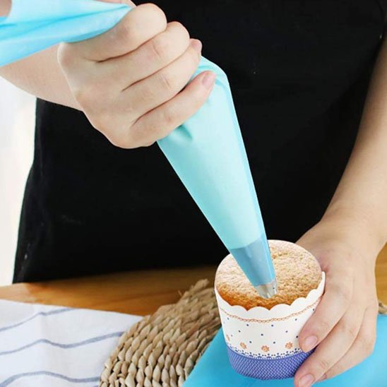 Kit à patisserie | Chef Excellence - {{ merveilleux cake {{ moule à cake } {{ casserole }} {{ product_cake }} {{ merveilleux cake}}